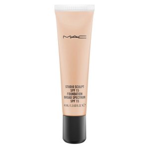MAC Cosmetics Studio Sculpt Foundation SPF15 Nc37 40ml kuva