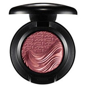 MAC Cosmetics Extra Dimension Rich Core 1