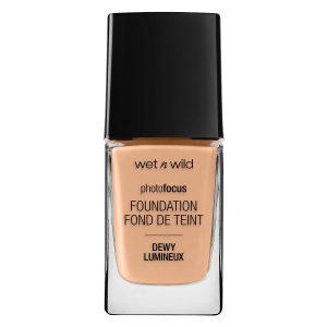 Wet'n Wild Photo Focus Dewy Foundation 28ml ─ Classic Beige kuva