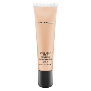 MAC Cosmetics Studio Sculpt Foundation SPF15 Nc40 40ml kuva